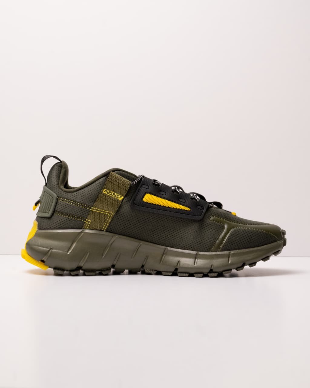 Reebok Zig Kinetica Edge Army Green sneaker
